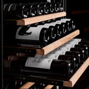 Винный шкаф Dunavox DAUF-39.119DB.TO