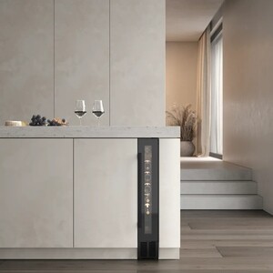 Встраиваемый винный шкаф Kuppersberg RBW 15