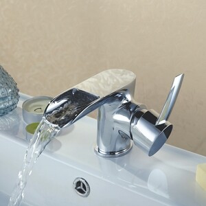 Смеситель для раковины Lemark Atlantiss (LM3246C)