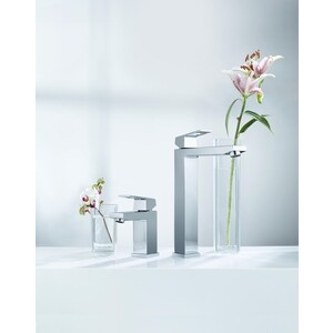 Смеситель для раковины Grohe Eurocube высокий (23406000)