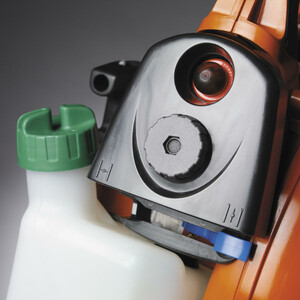 Воздуходувка бензиновая садовая Husqvarna 125B