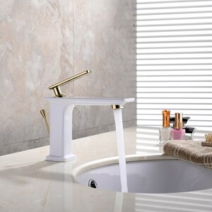 Смеситель для раковины Lemark Mista (LM6406WG)